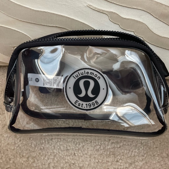 Lululemon Clear Everywhere Belt Bag NWT logo stadium - Picture 2 of 4